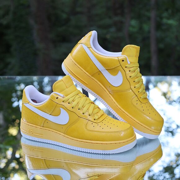 Nike Air Force 1 Varsity Maize 2008 - Picture 4 of 16